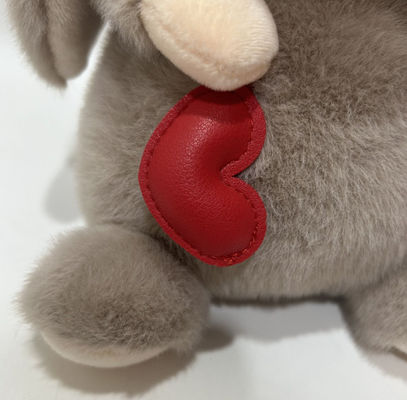 Le lapin en peluche Adorable Les enfants drôles Les cadeaux Les jouets de coton en PP
